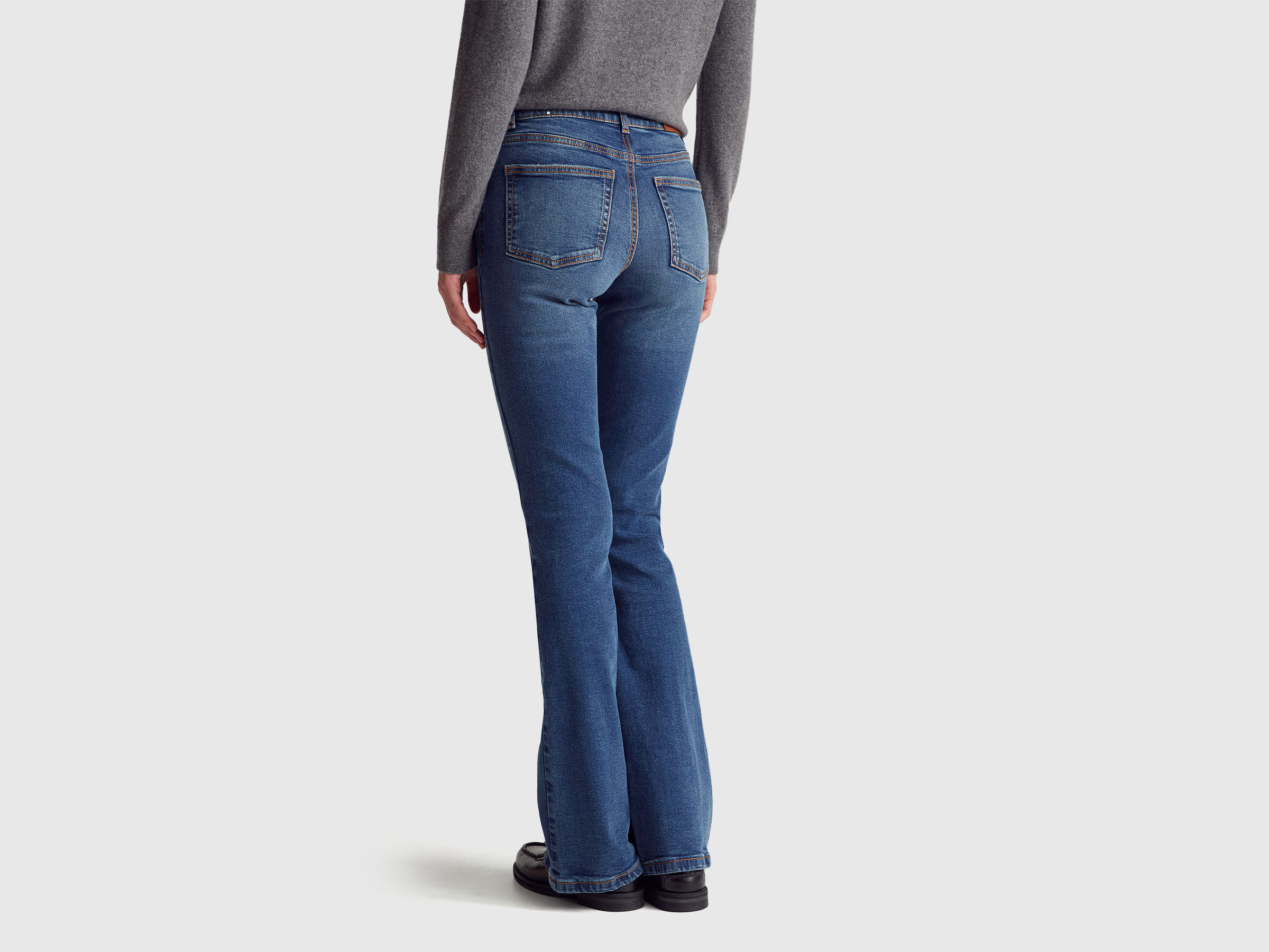 TROUSERS Damen image number 2
